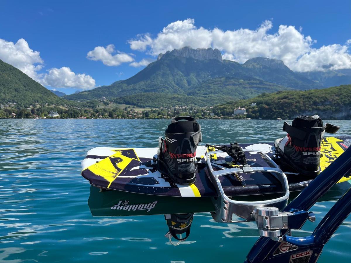Entre Lac D'Annecy Et Montagnes, Golf Et Parapente A Pieds タロワール エクステリア 写真